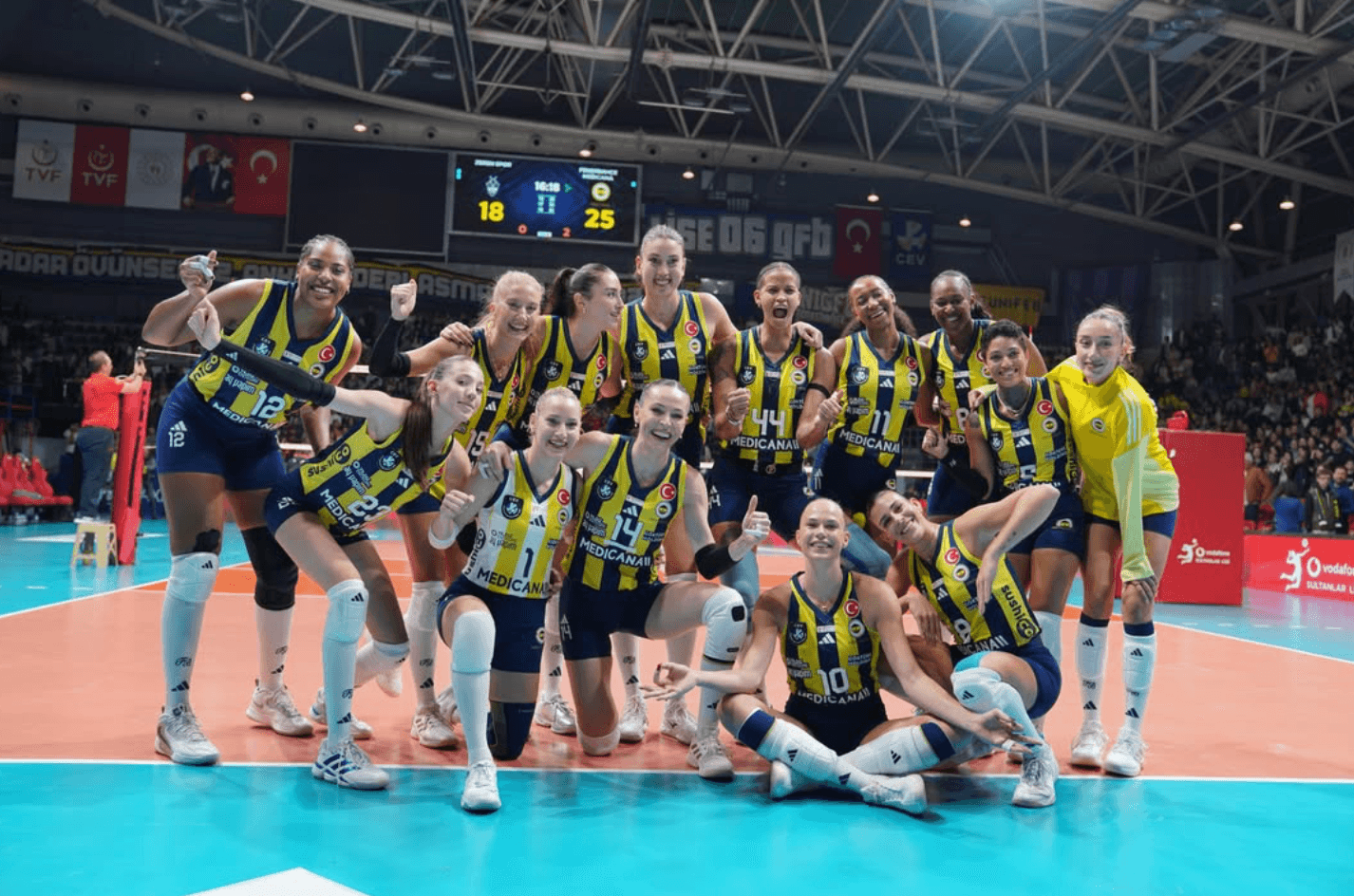 Fenerbahçe Medicana, Zeren Spor'a set vermedi