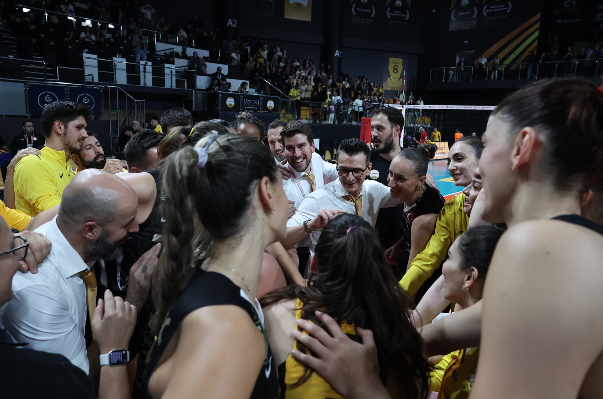 VakıfBank, Grup Liderliği İçin Scandicci’yi Ağırlıyor