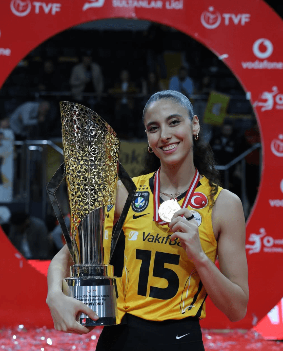 VakıfBank’ta Imoco Maçı Öncesi Deniz Uyanık Kadroda Yok