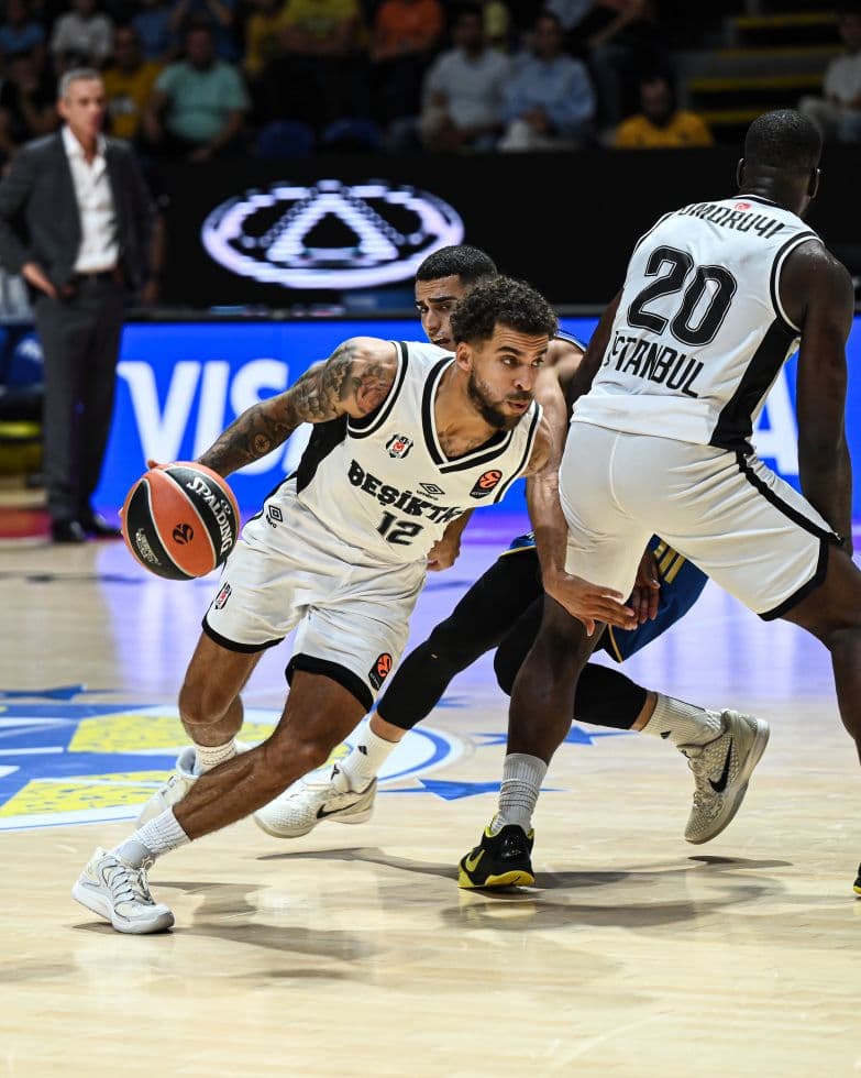 Beşiktaş, EuroLeague'e dönüşünde ilk galibiyetini Belgrad'da aldı: 109-93