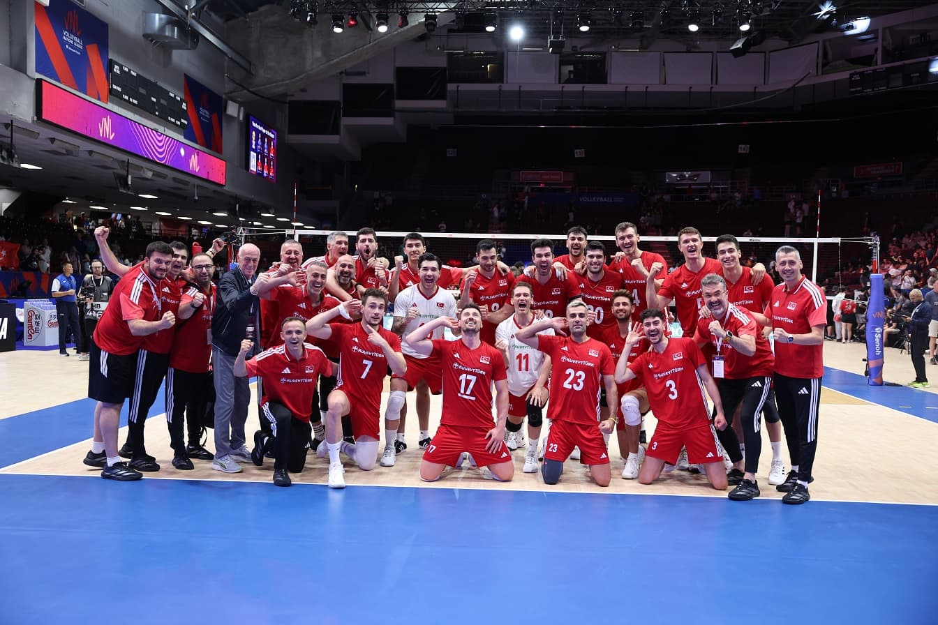 Filenin Efeleri, Fransa'yı 3-0 Mağlup Etti