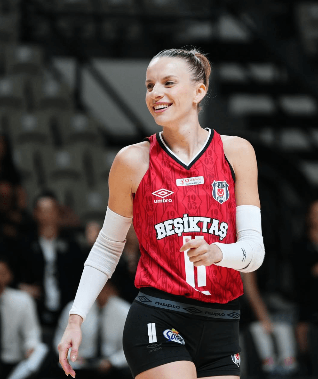 Beşiktaş, Buse Kayacan Sonsırma'ya Veda Etti