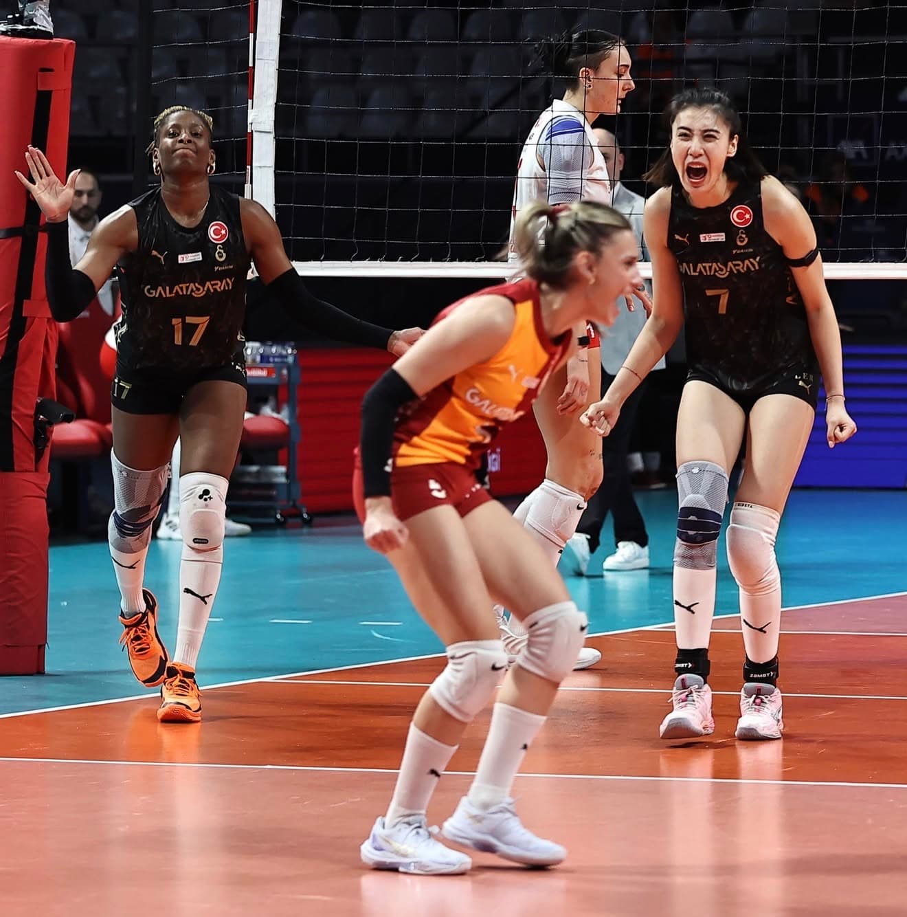 Galatasaray Daikin, Aras Kargo’yu 3-1’le Geçti