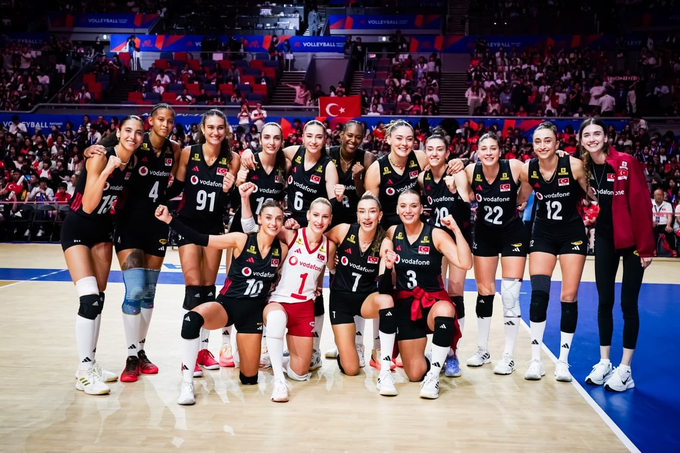 Filenin Sultanları, Voleybol Milletler Ligi'nde Çeyrek Finalde!