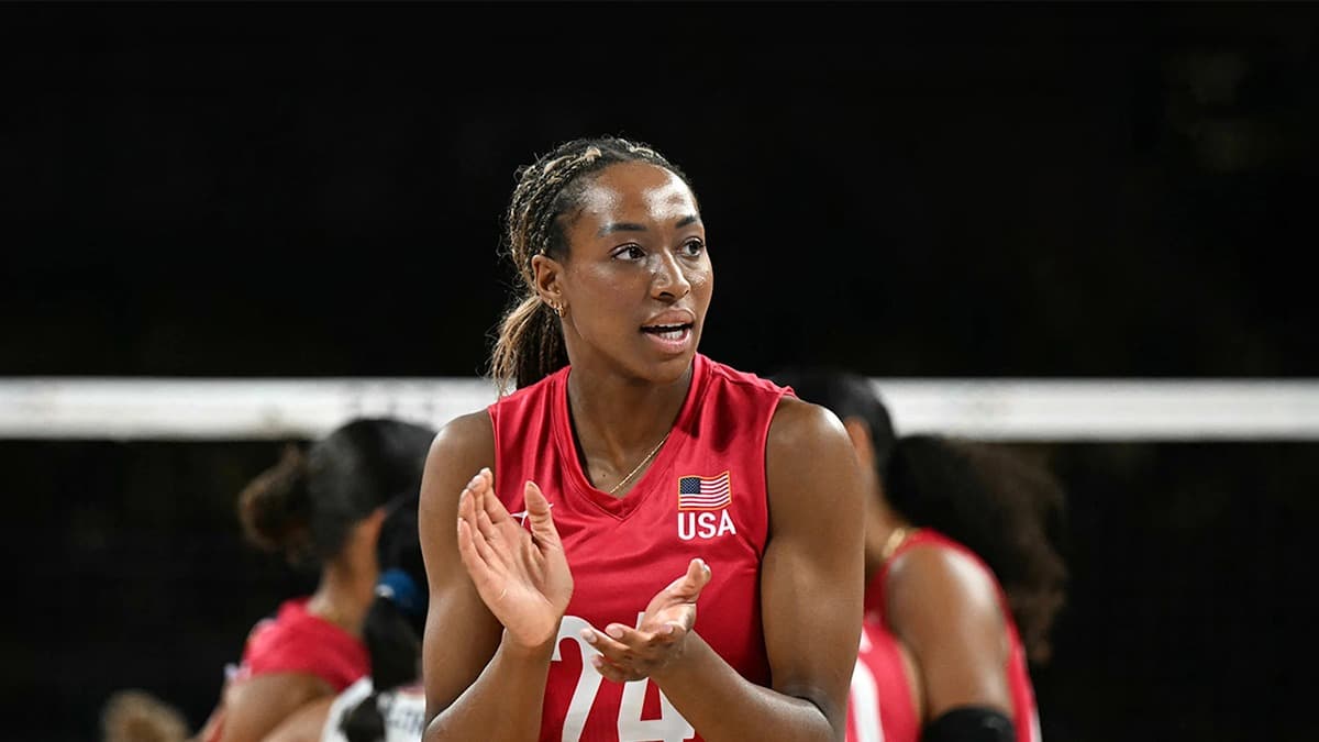 Chiaka Ogbogu Fenerbahçe Medicana'da