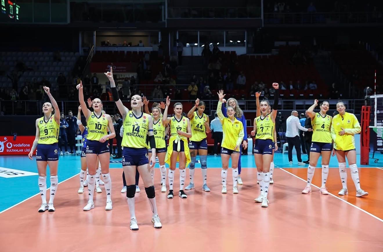 Fenerbahçe Medicana, Sultanlar Ligi’nde Finalde